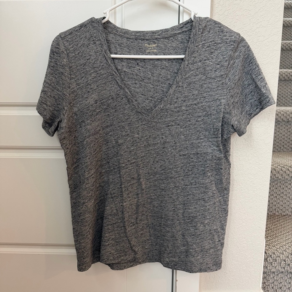 Madewell V-Neck Short Sleeve T-Shirt In Heathered Grey Pewter Small